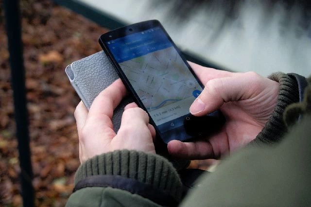 google maps on phone