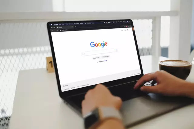 paid ads using location and call extensions